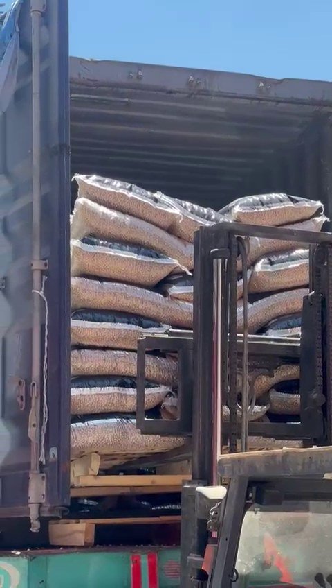Watch Algeria chickpeas stacking 2